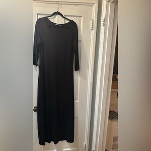 Gap Scoop Neck Black Maxi
